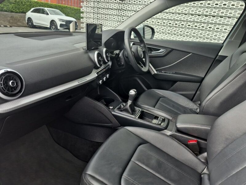 More views of Audi Q2