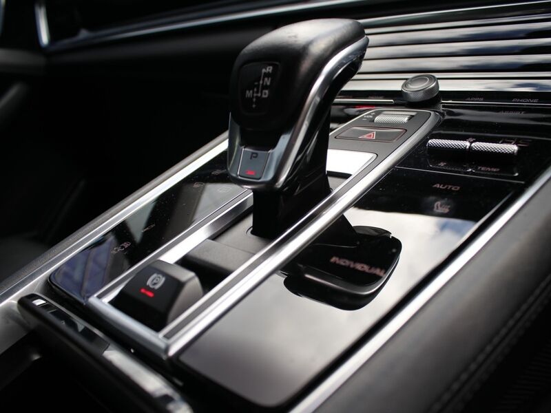 More views of Porsche Panamera