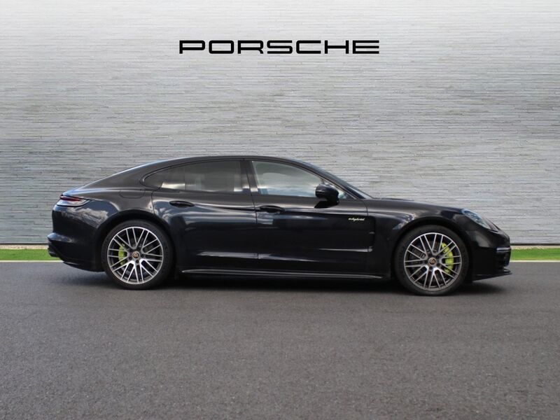 More views of Porsche Panamera