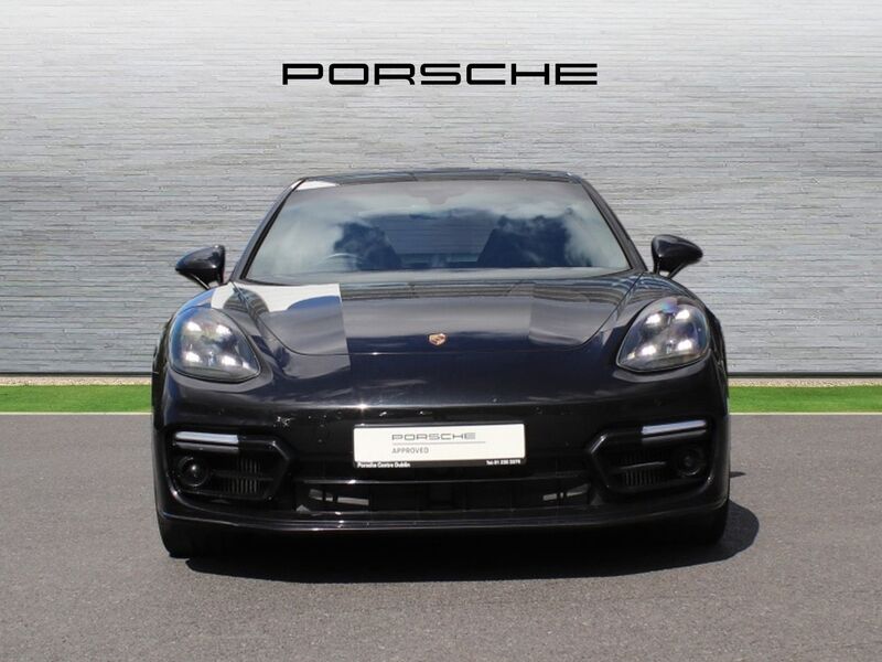 More views of Porsche Panamera