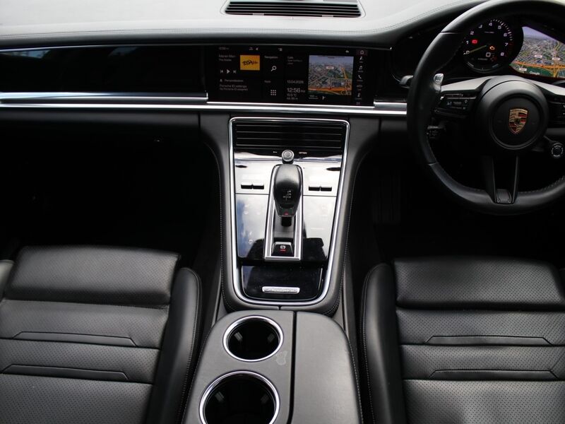 More views of Porsche Panamera