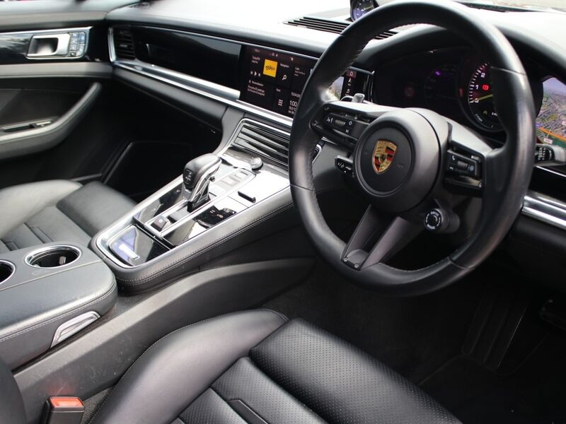 More views of Porsche Panamera
