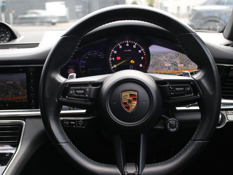 More views of Porsche Panamera