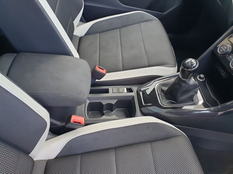 More views of Volkswagen T-Roc
