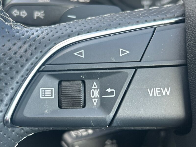 More views of Audi Q5