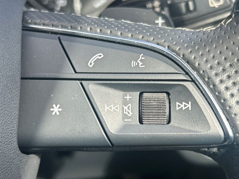 More views of Audi Q5