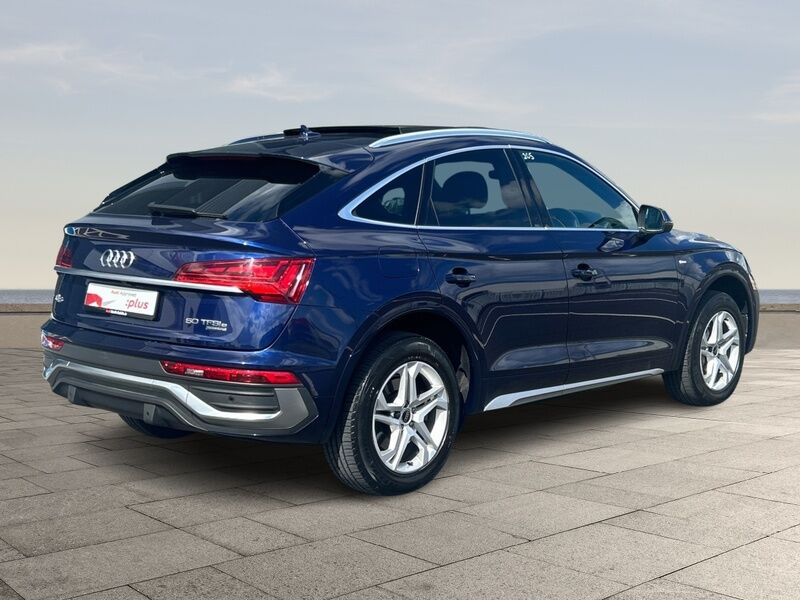 More views of Audi Q5