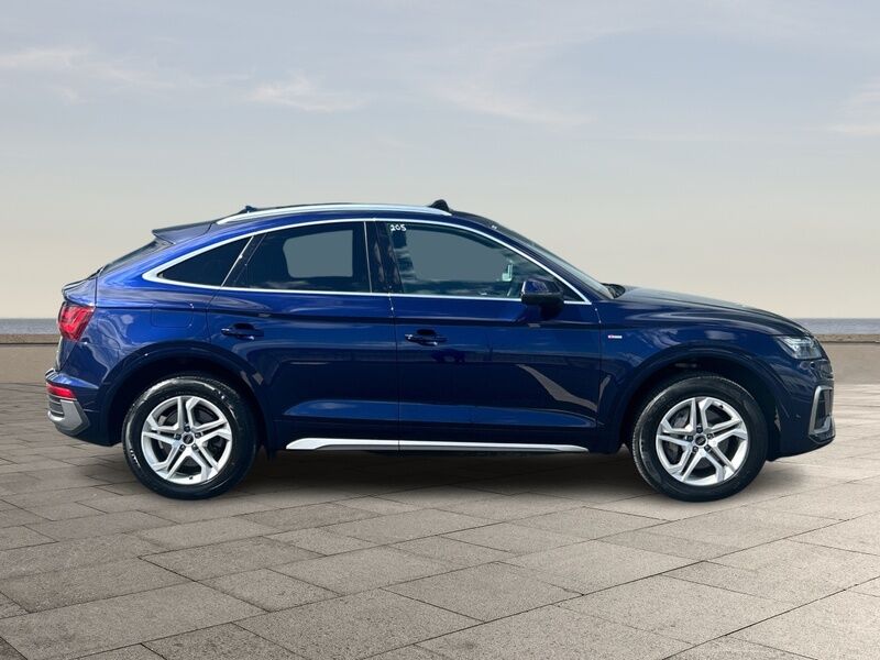 More views of Audi Q5