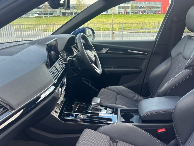 More views of Audi Q5