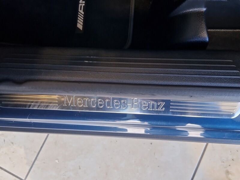 More views of Mercedes-Benz GLA