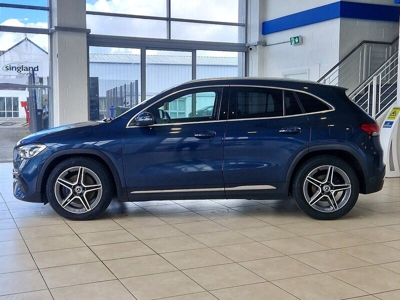 More views of Mercedes-Benz GLA