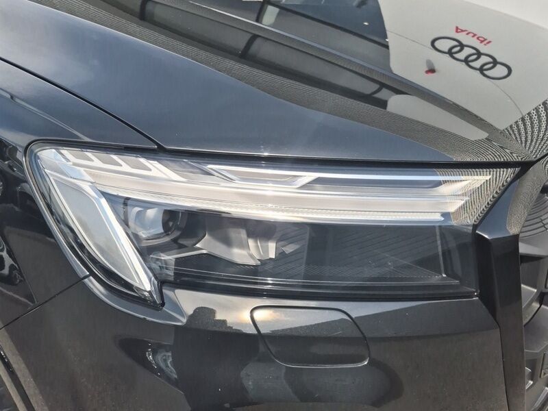 More views of Audi Q7