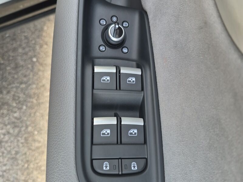 More views of Audi Q7