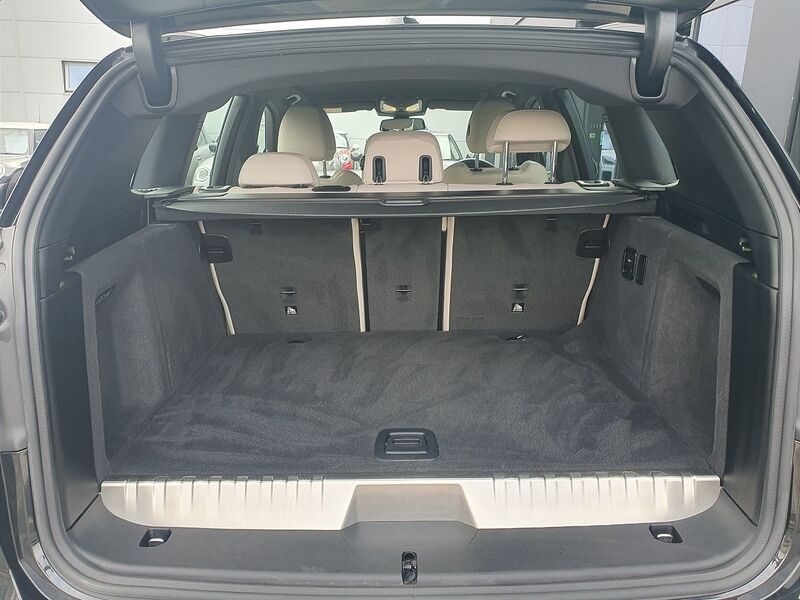 More views of BMW X3