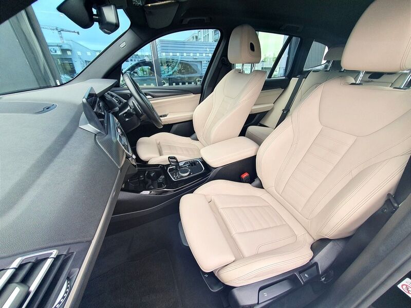 More views of BMW X3