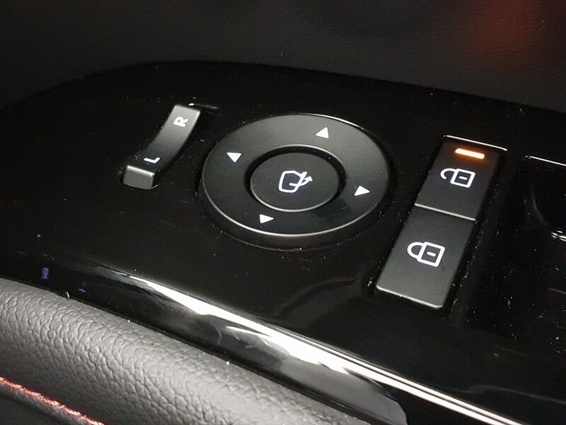 More views of Hyundai Tucson