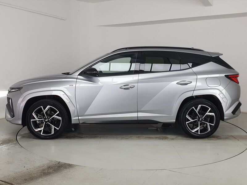 More views of Hyundai Tucson