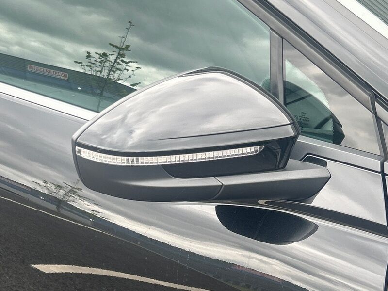 More views of Audi Q4 e-tron