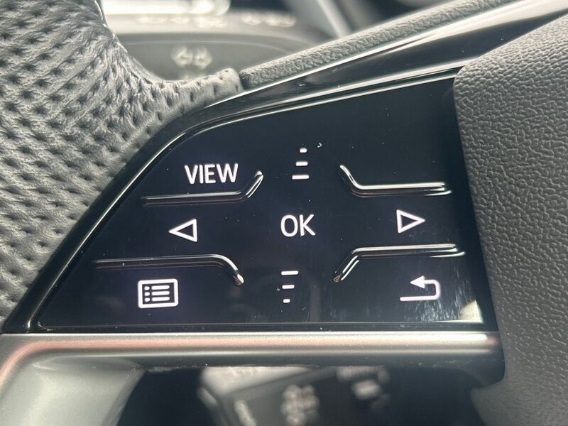 More views of Audi Q4 e-tron