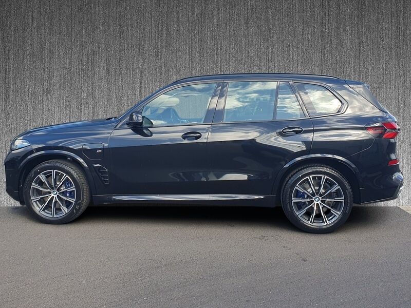 More views of BMW X5