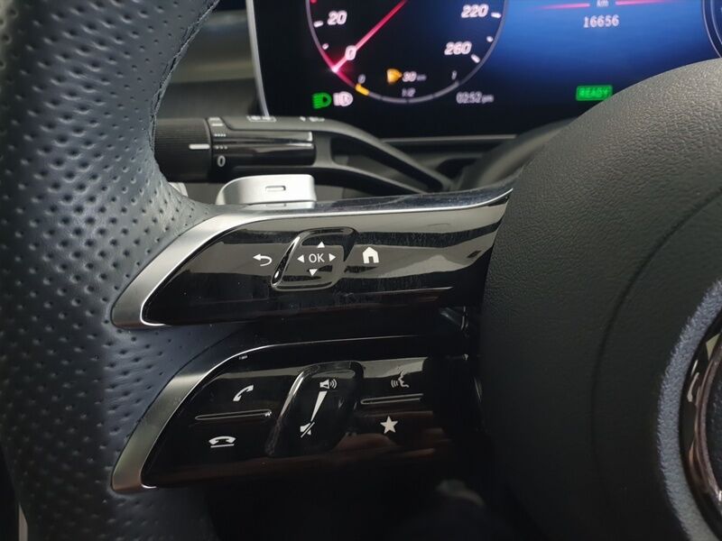 More views of Mercedes-Benz C-Class