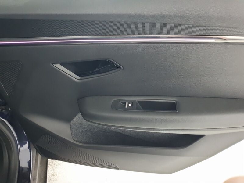 More views of Renault Scenic