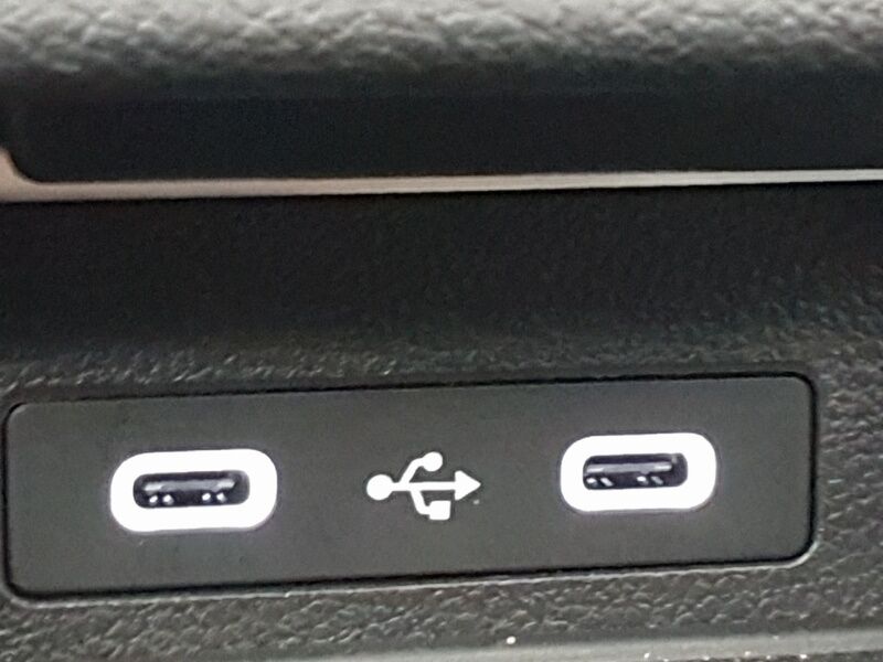 More views of Renault Scenic