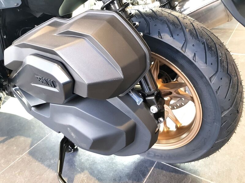 More views of BMW C 400 GT