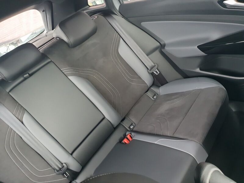 More views of Volkswagen ID.4