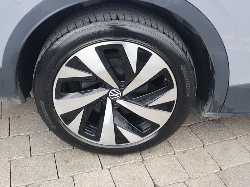 More views of Volkswagen ID.4