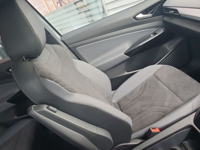 More views of Volkswagen ID.4