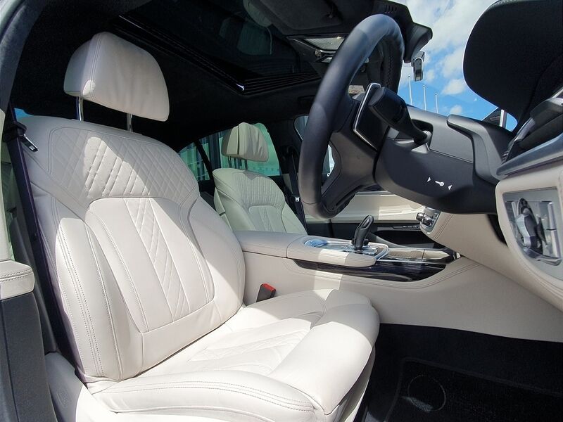 More views of BMW 7-Series