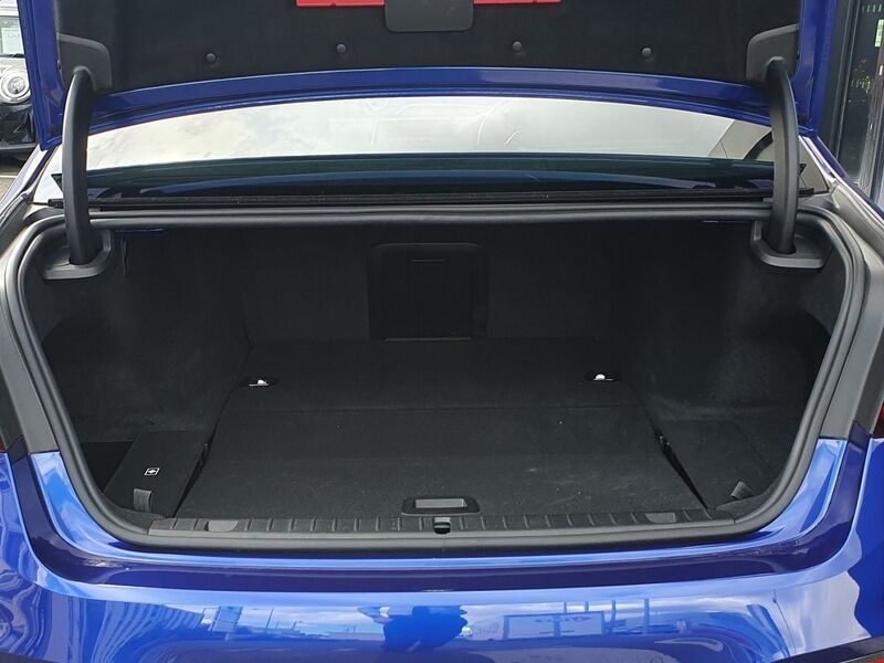 More views of BMW 7-Series