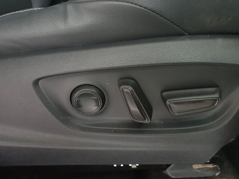 More views of Subaru Solterra