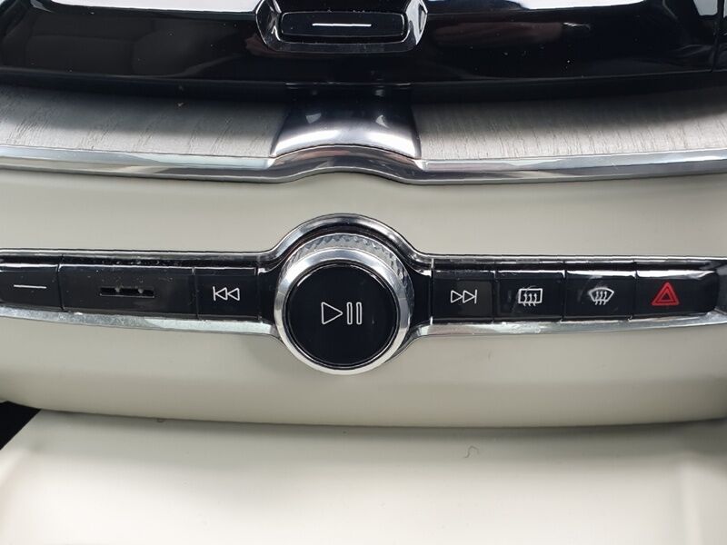 More views of Volvo XC60