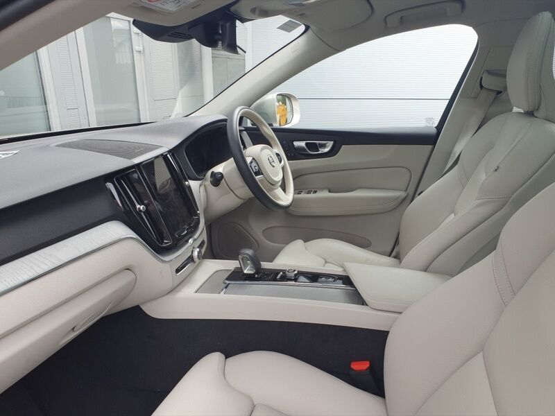 More views of Volvo XC60