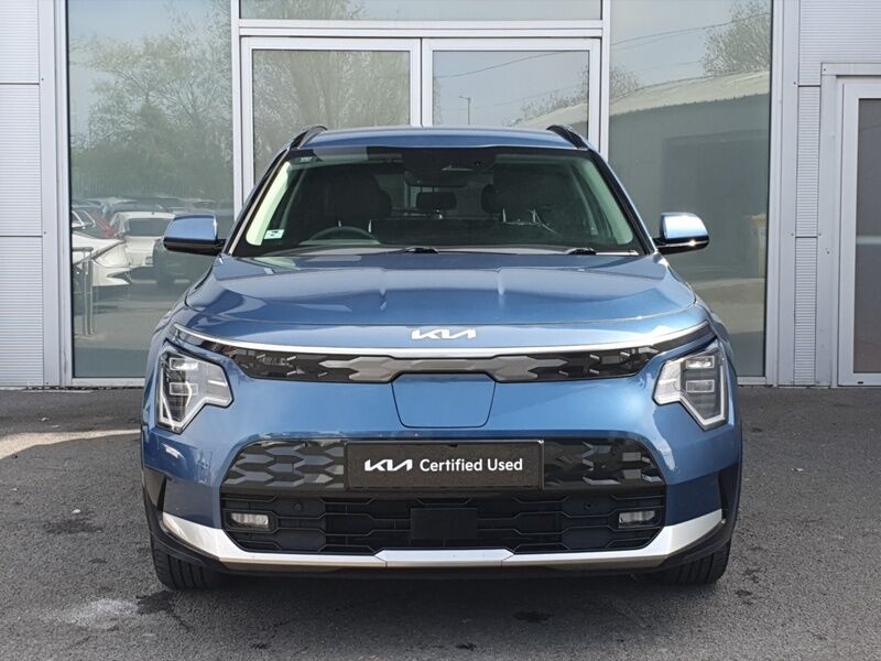 More views of Kia Niro