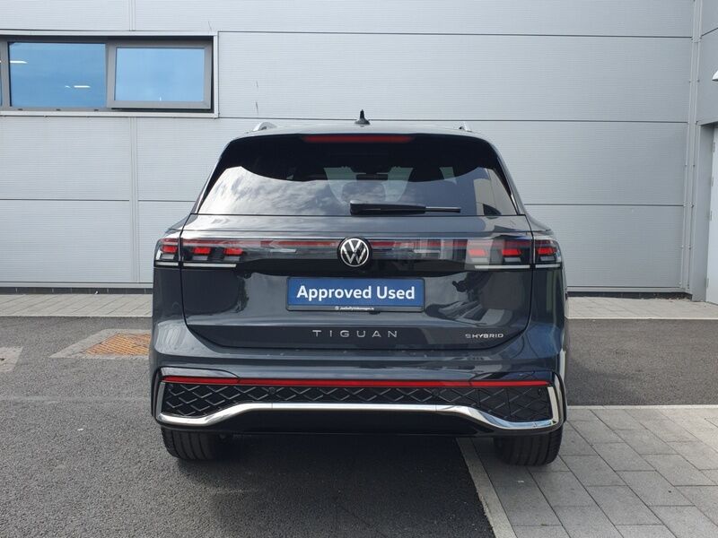 More views of Volkswagen Tiguan