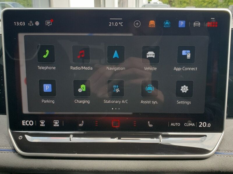 More views of Volkswagen Tiguan