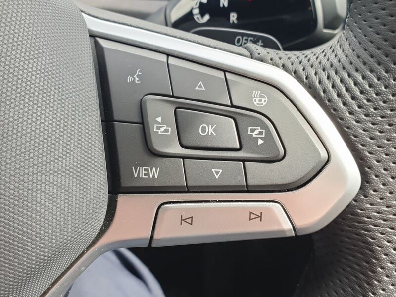More views of Volkswagen Tiguan