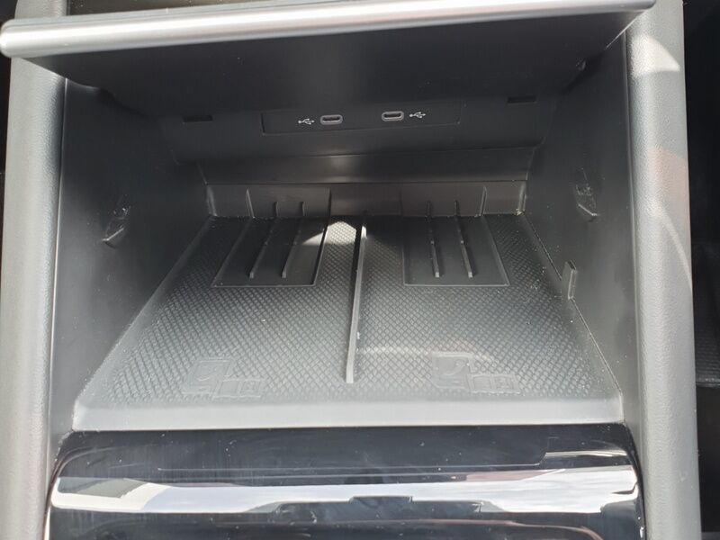 More views of Volkswagen Tiguan