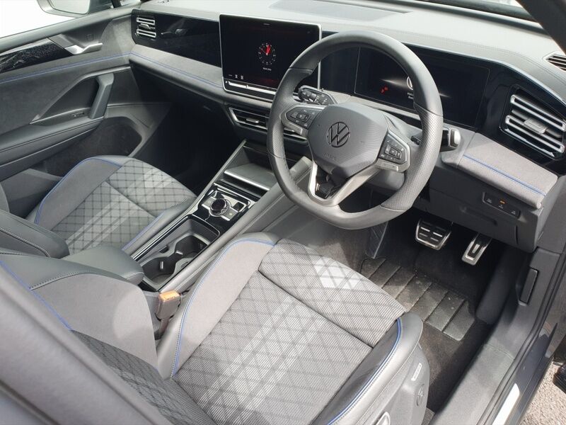 More views of Volkswagen Tiguan