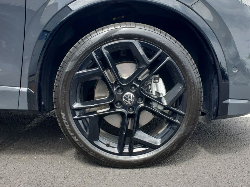 More views of Volkswagen Tiguan