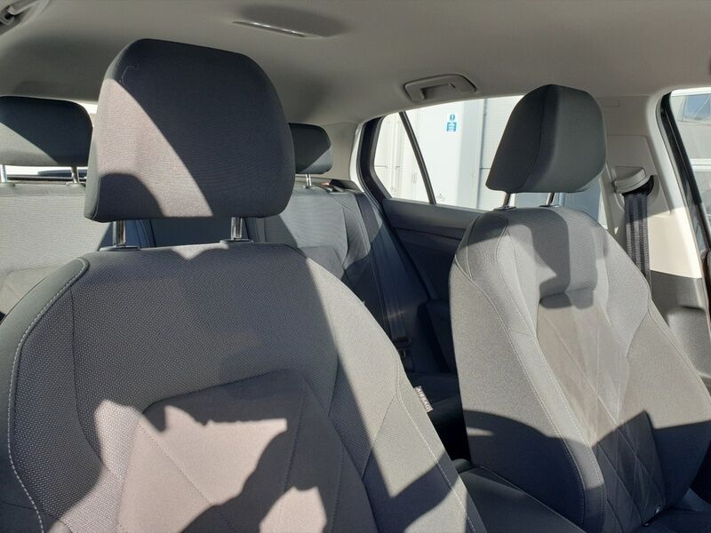 More views of Volkswagen Golf