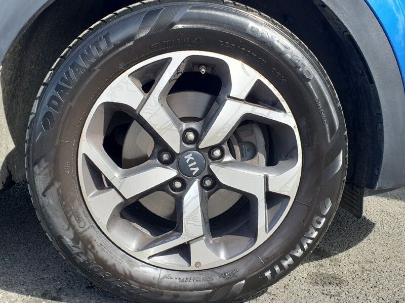 More views of Kia Sportage