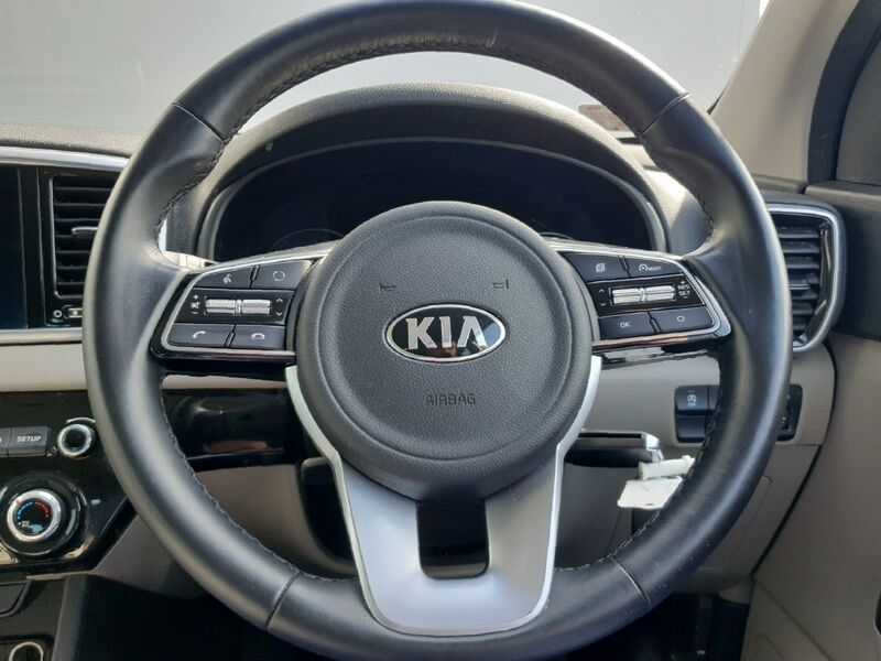 More views of Kia Sportage