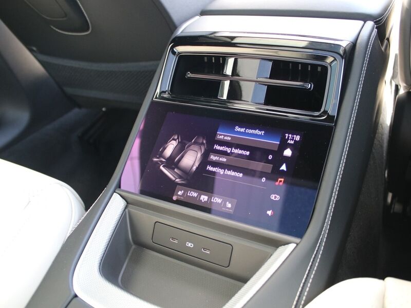 More views of Porsche Panamera