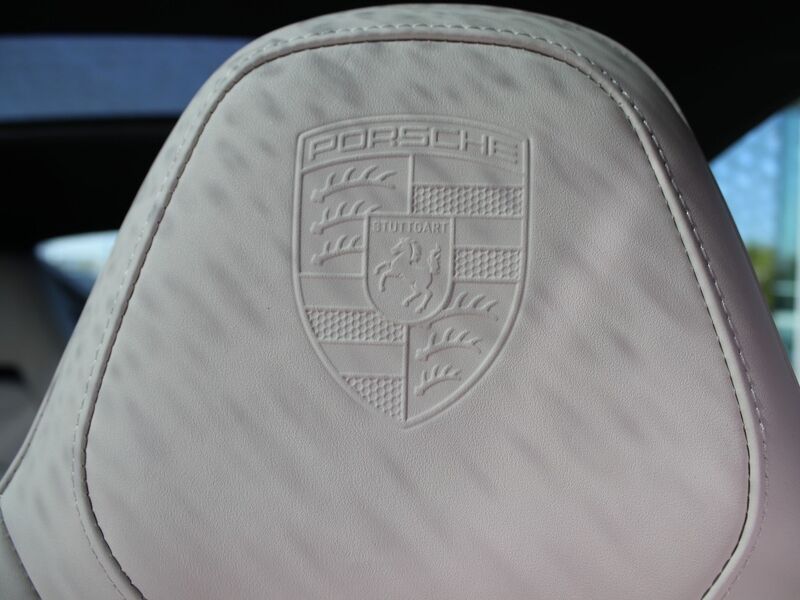 More views of Porsche Panamera