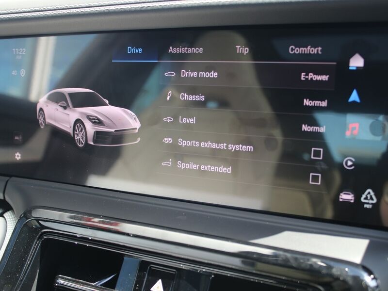 More views of Porsche Panamera