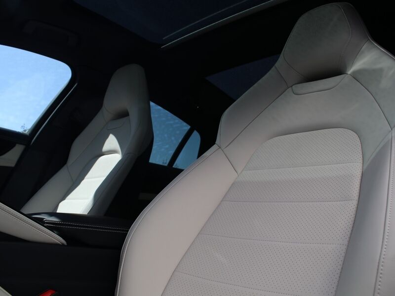 More views of Porsche Panamera